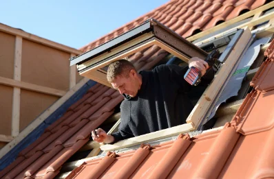 Pose de fenêtres de toit Velux au Fugeret